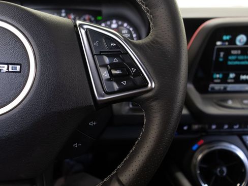 Used 2018 Chevrolet Camaro SS RWD image 27