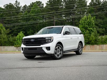Used 2025 Ford Expedition Active