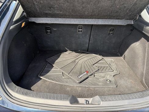 Used 2014 MAZDA MAZDA3 i Grand Touring FWD image 15