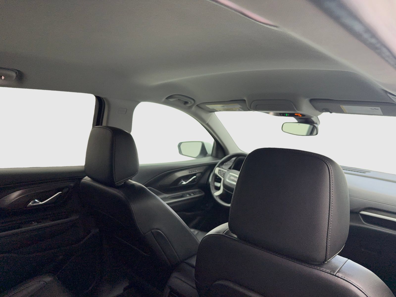 Used 2024 GMC Terrain SLT FWD image 48