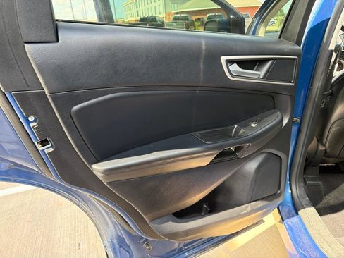 Used 2021 Ford Edge SEL w/ Convenience Package FWD image 13