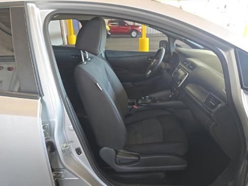 Used 2024 Nissan Leaf SV Plus FWD image 5