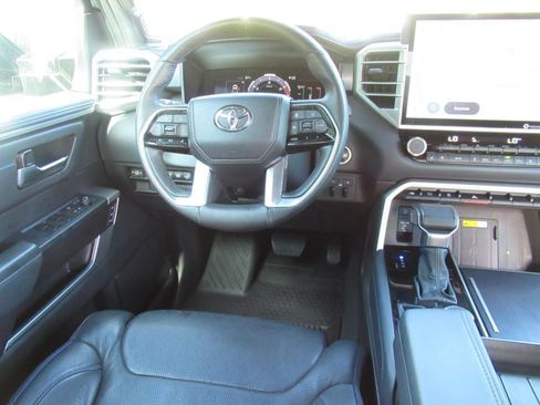 Used 2023 Toyota Tundra Platinum AWD/4WD image 13