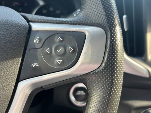 Used 2023 GMC Terrain SLE w/ Driver Convenience Package image 19