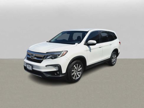 Used 2020 Honda Pilot EX image 4