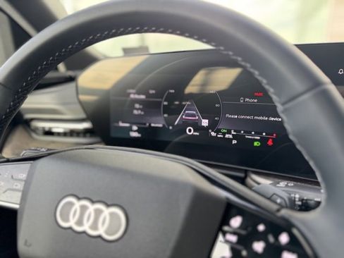 New 2025 Audi Q5 Premium Plus image 12