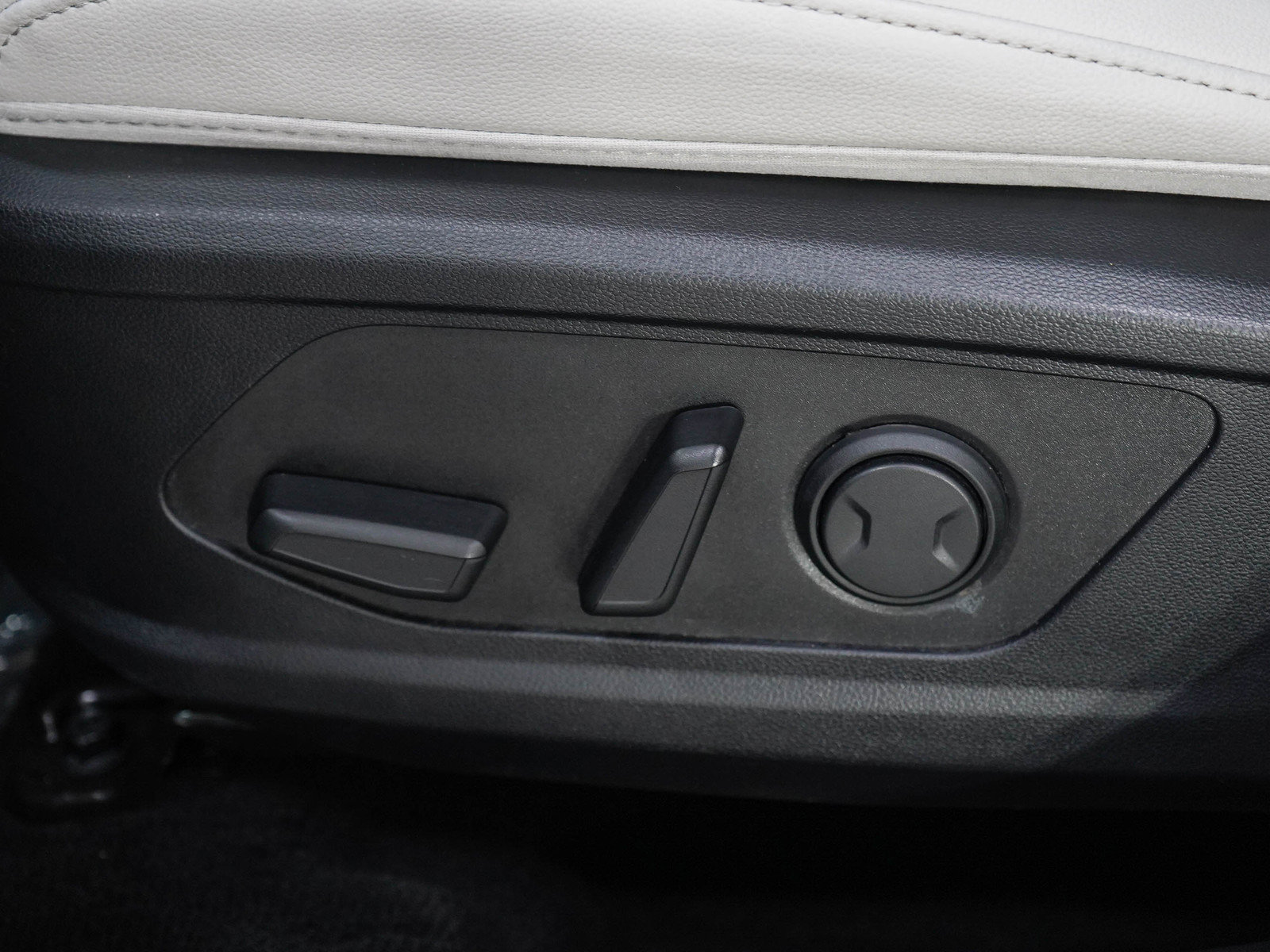 Used 2024 Hyundai Tucson SEL w/ Convenience Package AWD/4WD image 23