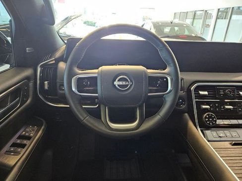 Certified 2025 Nissan Armada Platinum Reserve AWD/4WD image 18