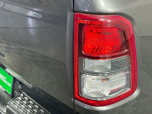 Used 2021 RAM 1500 Big Horn RWD image 31