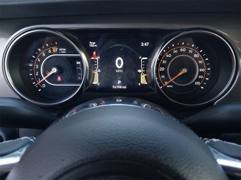 Used 2023 Jeep Gladiator Overland image 14