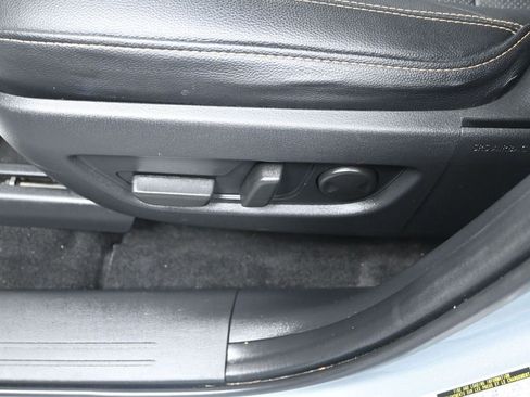 Used 2024 MAZDA CX-90 3.3 Turbo w/ Premium Package image 13