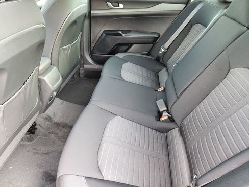 New 2026 Kia K5 LXS image 19