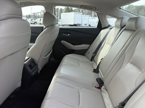 Used 2023 Honda Accord Touring image 31