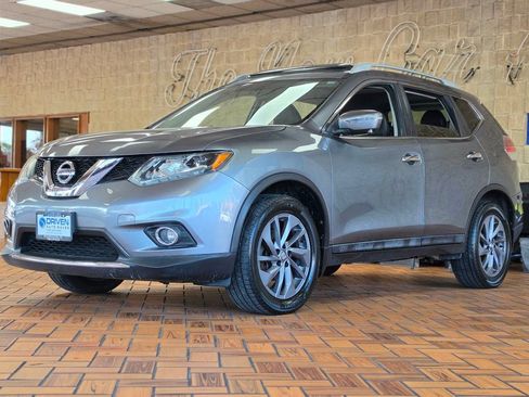Used 2016 Nissan Rogue SL w/ SL Premium Package AWD/4WD image 4