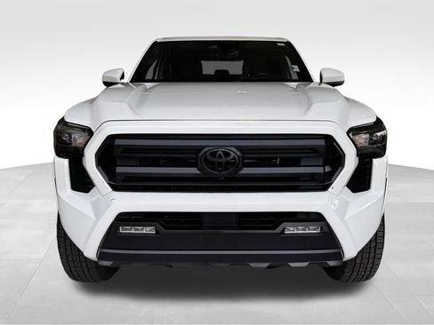 Used 2024 Toyota Tacoma SR5 image 2