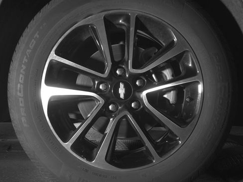 Used 2025 Chevrolet TrailBlazer LT FWD image 13