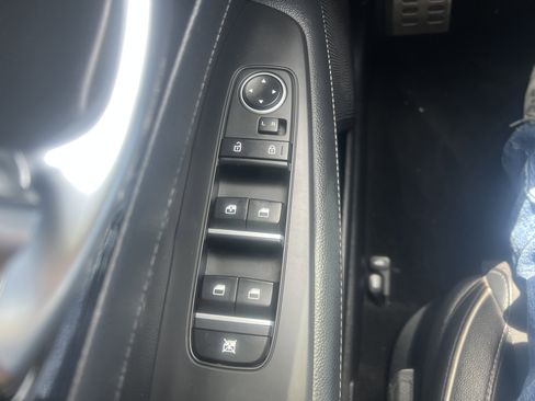 Used 2024 Kia Forte GT-Line FWD image 10