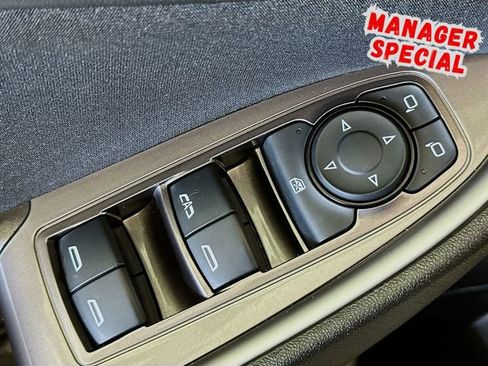 Used 2024 Chevrolet Malibu LT image 20