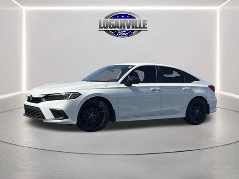 Used 2023 Honda Civic Sport image 1