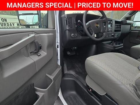 New 2025 Chevrolet Express 3500 w/ Power Convenience Package RWD image 16