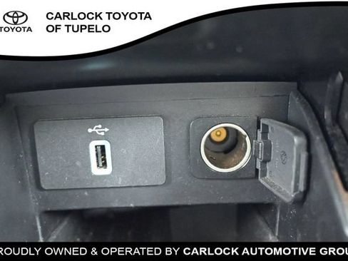 Used 2017 Ford Explorer Limited w/ Equipment Group 301A FWD image 37