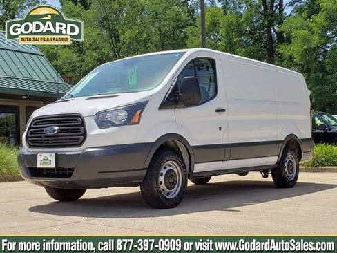 Used 2018 Ford Transit 150 130 Low Roof RWD image 1