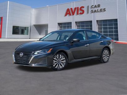 Used 2025 Nissan Altima 2.5 SV