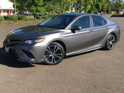 Used 2018 Toyota Camry SE