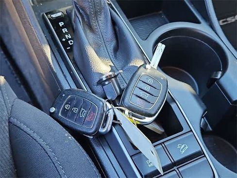 Used 2017 Hyundai Tucson SE image 35