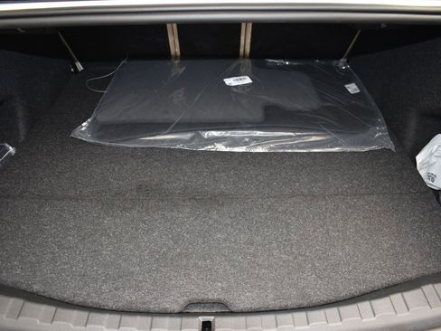 Certified 2025 BMW 330i Sedan w/ Premium Package image 20