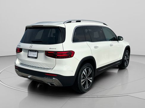 Certified 2025 Mercedes-Benz GLB 250 4MATIC image 5