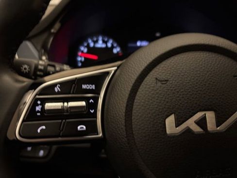 Certified 2023 Kia Seltos S image 16