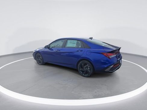 New 2026 Hyundai Elantra Sport image 6