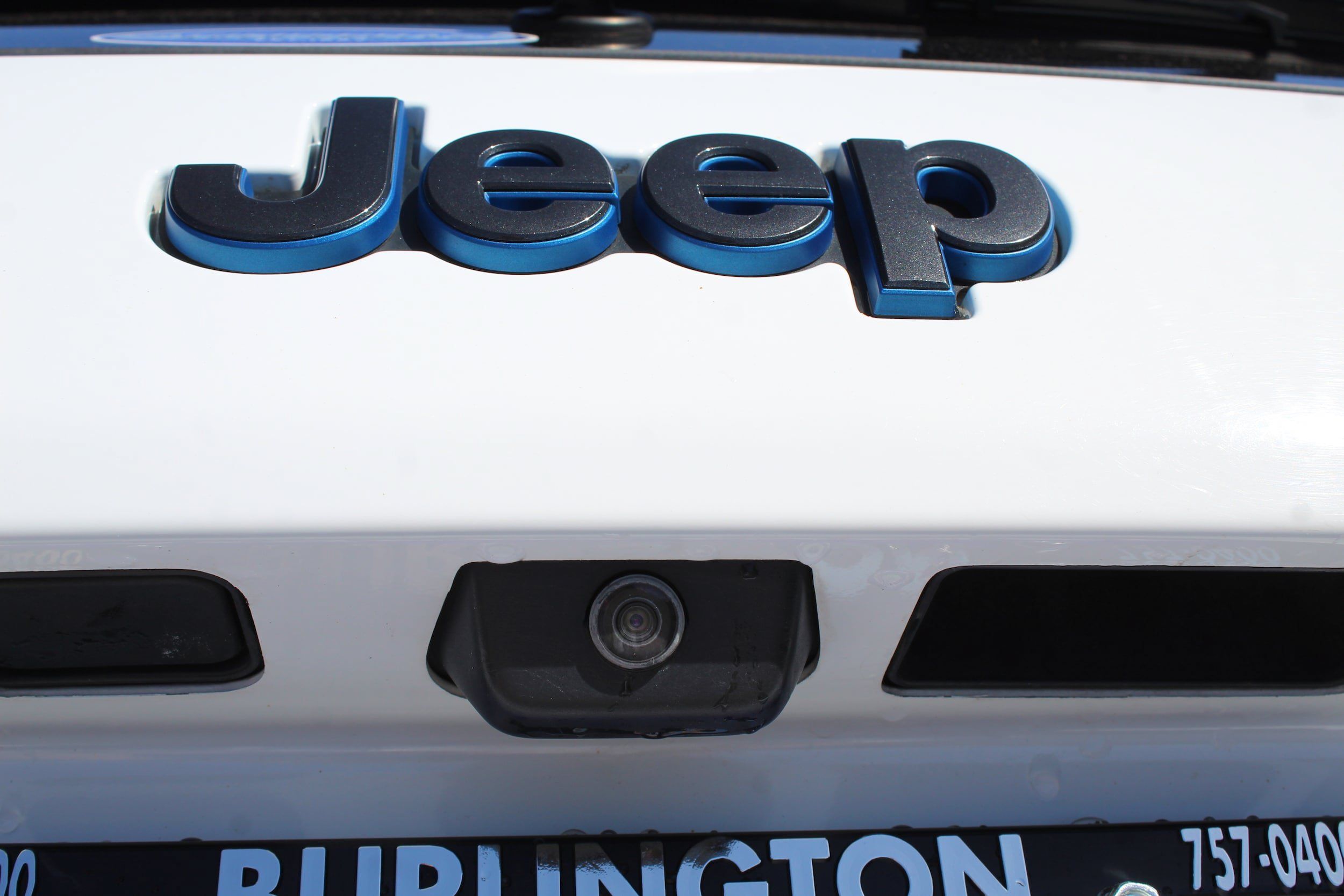 Used 2019 Jeep Cherokee Sport AWD/4WD image 18