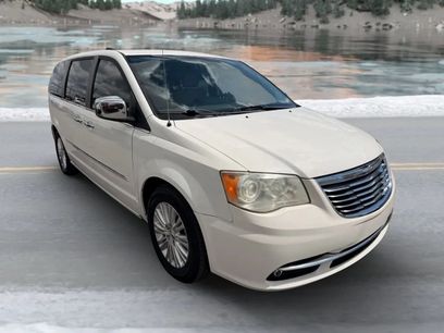 Used 2012 Chrysler Town & Country Limited