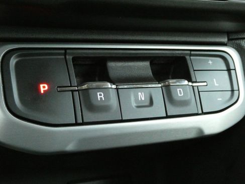 Certified 2023 GMC Acadia SLE w/ Driver Convenience Package image 14