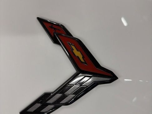 Used 2025 Chevrolet Corvette Stingray Premium Conv w/ Z51 Performance Package image 22