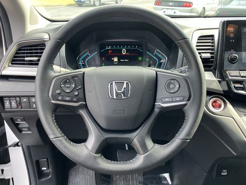 Used 2024 Honda Odyssey EX-L image 19