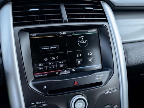 Used 2013 Ford Edge SEL FWD image 13