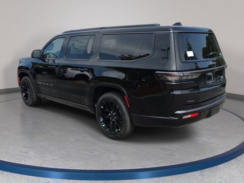 New 2026 Jeep Grand Wagoneer L Limited AWD/4WD image 7