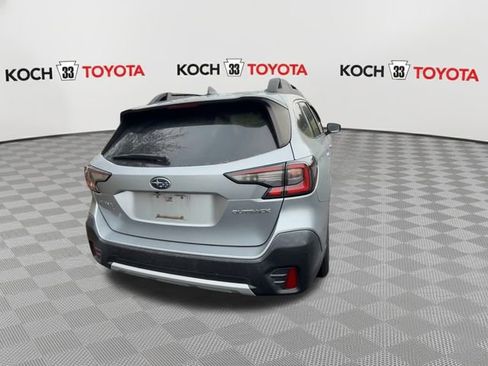 Used 2020 Subaru Outback Limited image 8