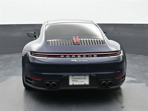 Used 2021 Porsche 911 Carrera image 18