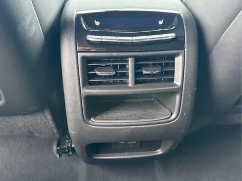 Used 2023 Cadillac XT5 Premium Luxury image 12