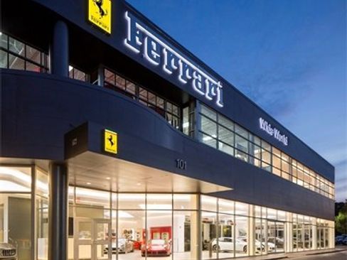 Certified 2018 Ferrari California T image 1