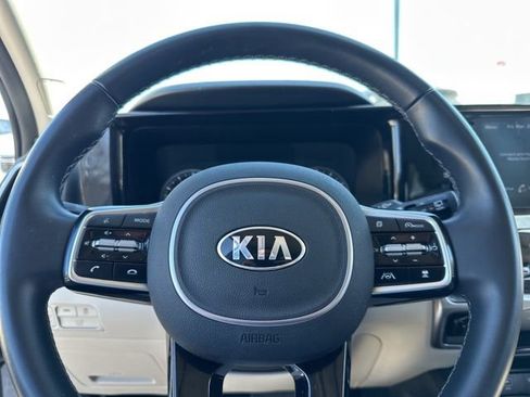 Used 2021 Kia Sorento EX w/ Panoramic Sunroof Package image 8