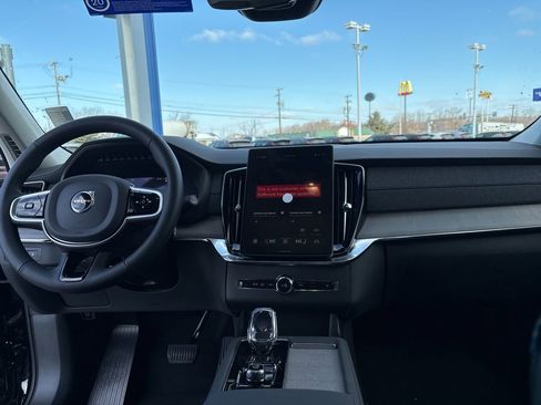 New 2026 Volvo XC90 T8 Ultra w/ Protection Package Premier AWD/4WD image 45