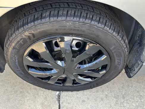 Used 2014 Nissan Sentra S FWD image 23