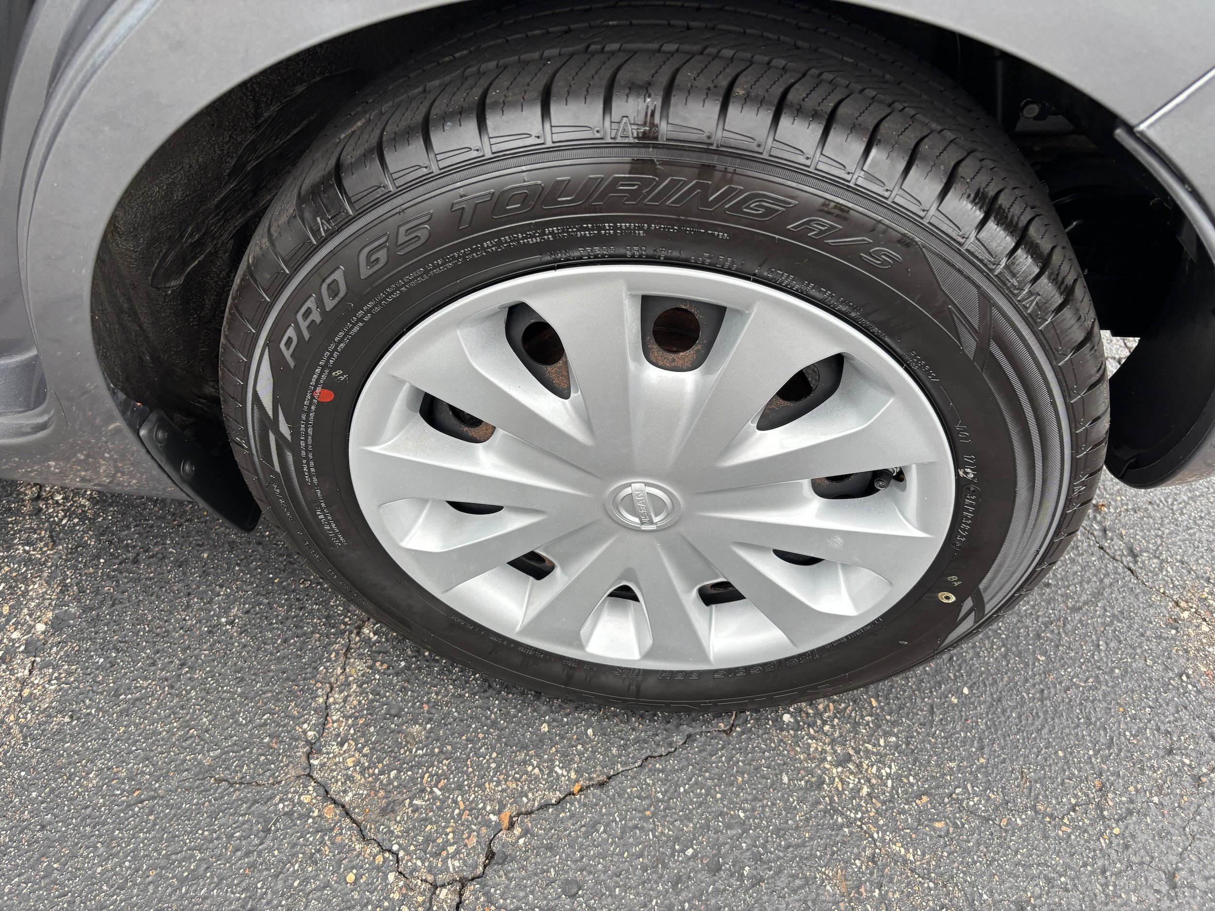Used 2016 Nissan Versa Note SV FWD image 12