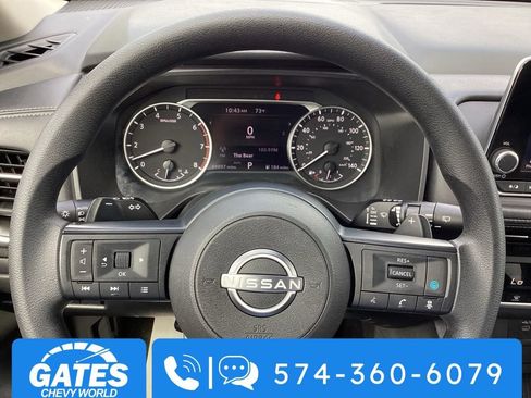 Used 2024 Nissan Rogue SV AWD/4WD image 27