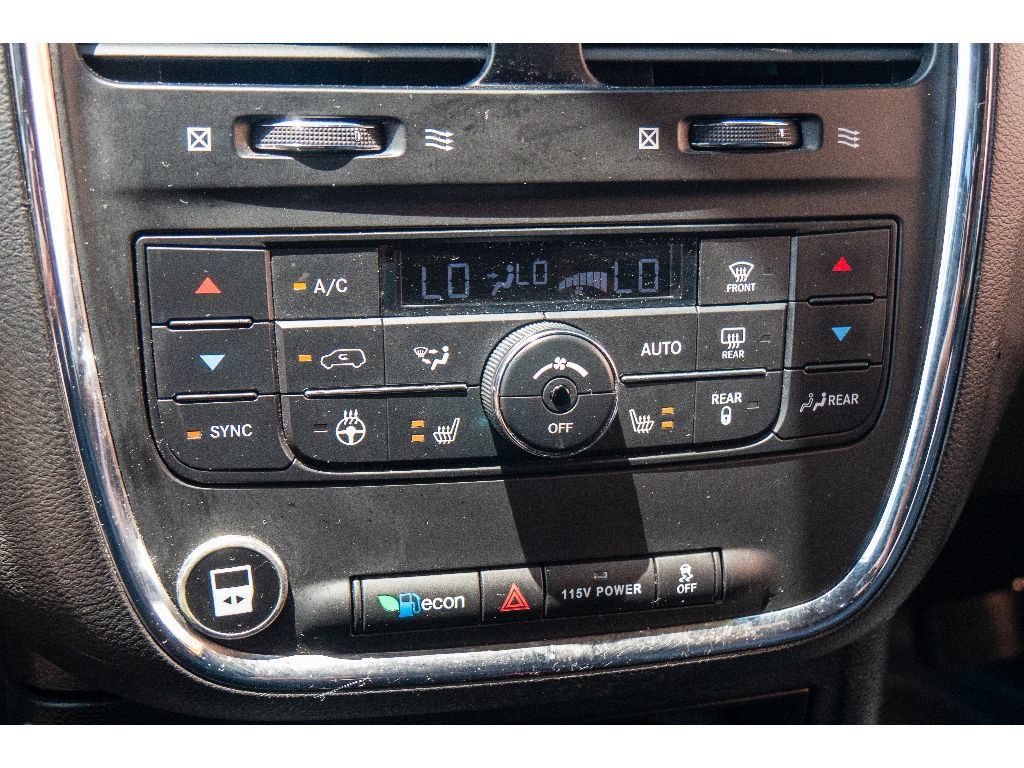 Used 2015 Dodge Grand Caravan R/T w/ Safety Sphere Group FWD image 20